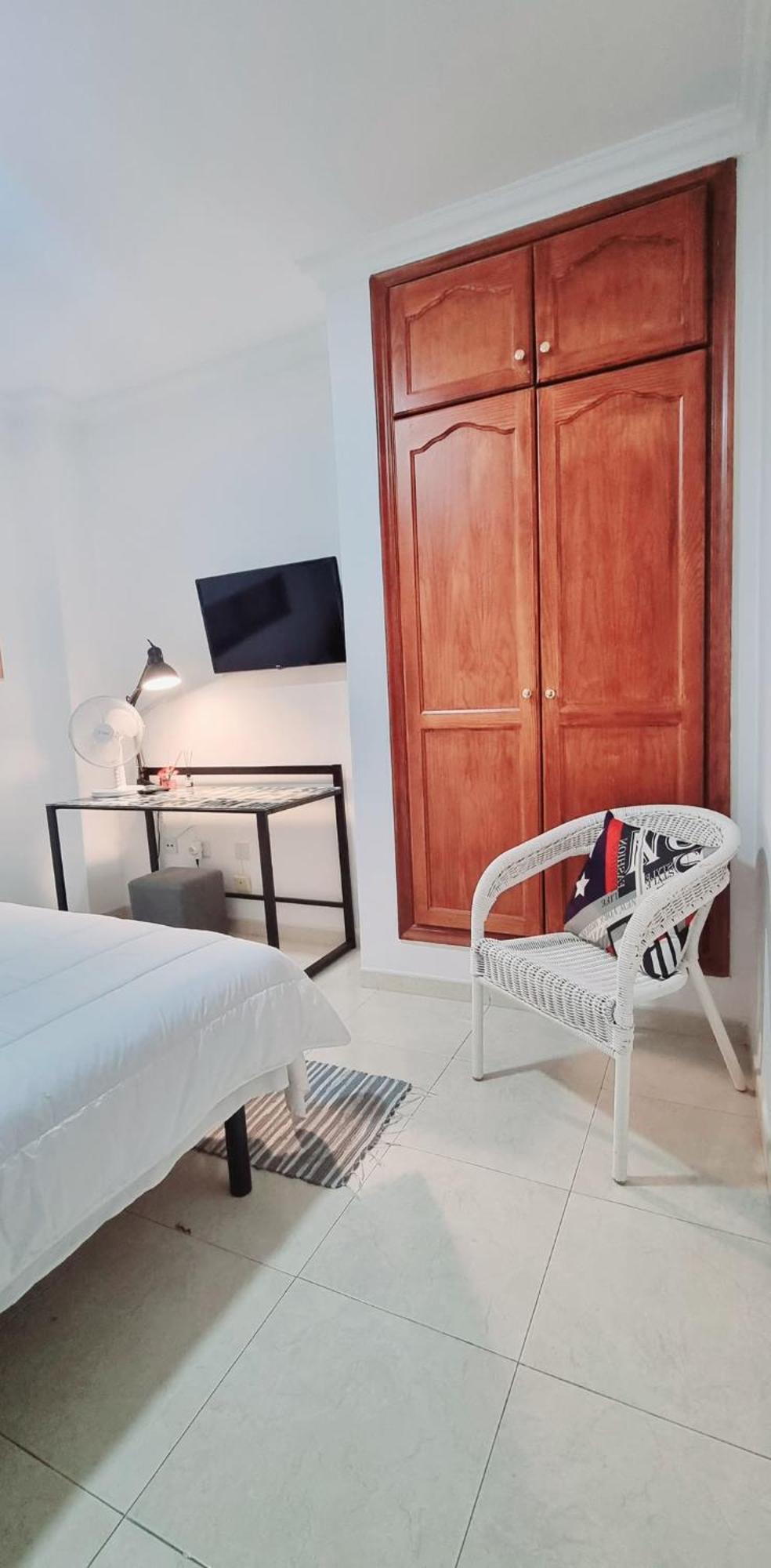 Almar We Go! Habitaciones Privadas En Alcala - Private Rooms - Pieces Privees - In Shared Apartment Alcalá de Henares Exterior foto